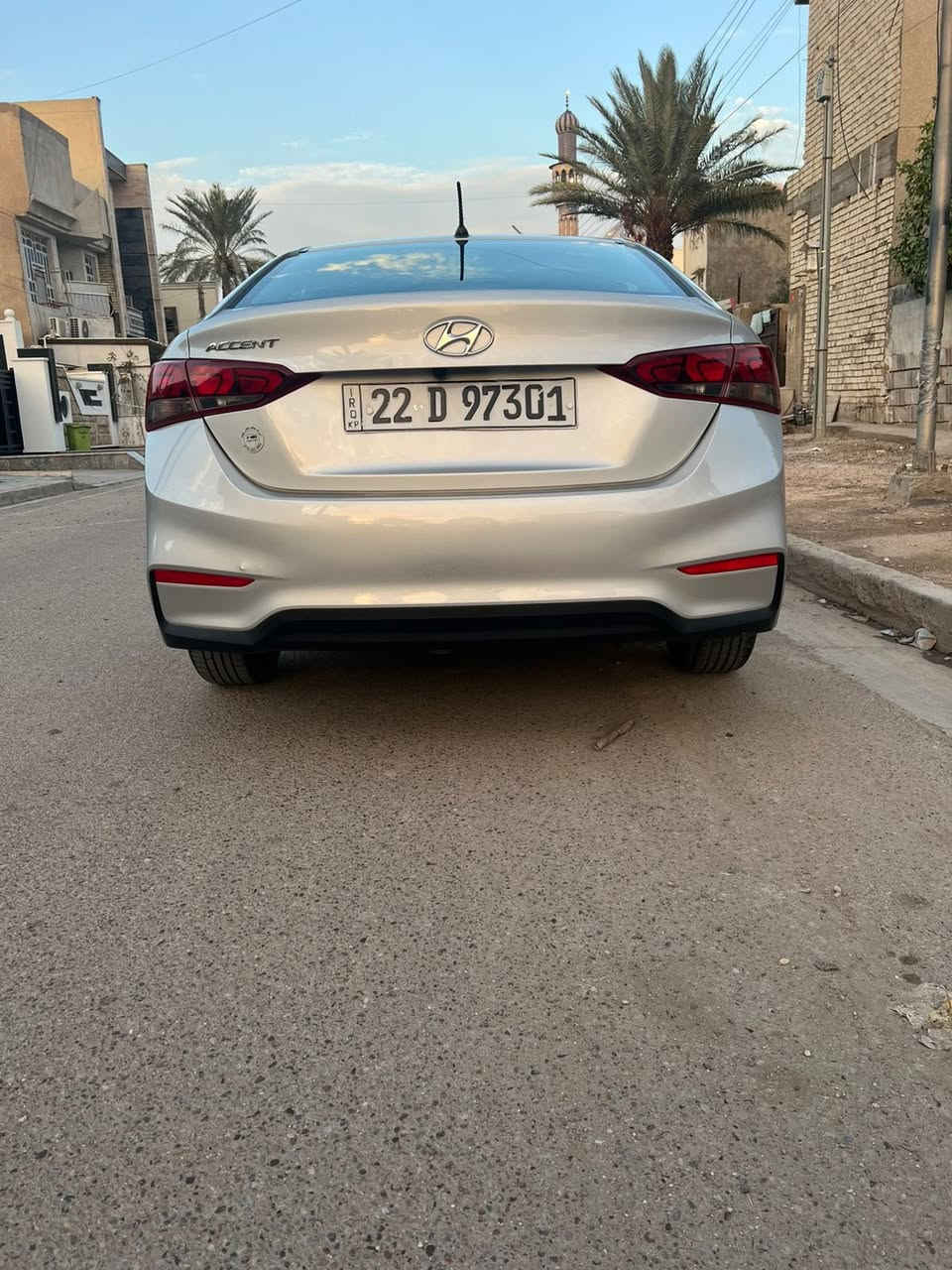 السلام عليكم اكسنت موديل 2022 وارد امريكي لون سلفر مكينه 1600 دوش ماشيه 28 ميل / شاشه بلاديه / تحكمات مقود جهتين / ويل كب / لايت زنون / مثبت سرعه/ كامره / مانع انزلاق / تدفئه تبريد كفاله / رقم اربيل شرط التحويل / حادث جاملغ و بنيد / سياره جديده ربع متصرف عليها / صور السونار ول حادث مرفقه / السعر 115 و بيها مجال بسيط 
مكاني بغداد الشعب 
***********
