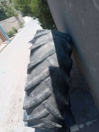 تاير • للبيع • شكد حجمه