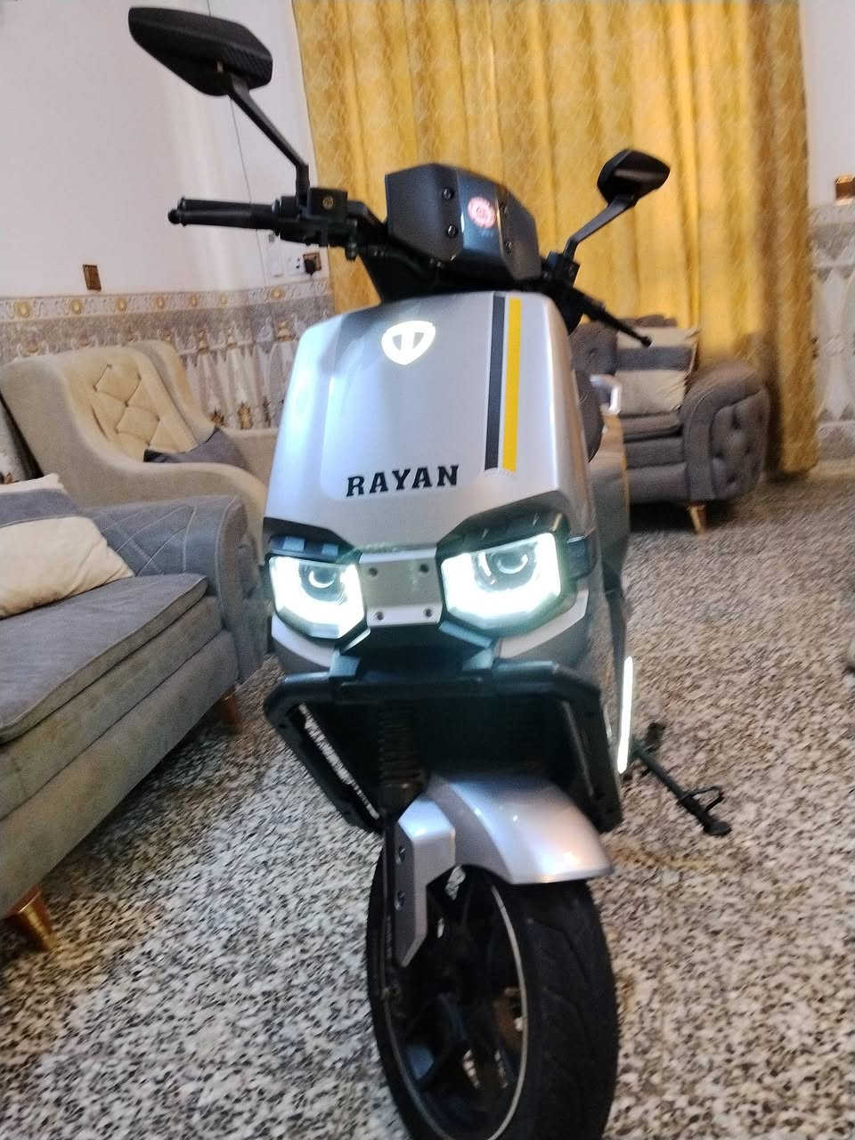 السلام عليكم 
درجة لبيع الريان وحش الكون 
المواصفات 
6 باتري
ملف 2000
نظام P
نظام سرقة 
نظام بصمه 
قاطع دوره 
العنوان بغداد 
للاستفسار 
***********
