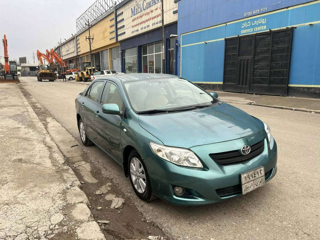 کرولا مەکینە گەورە و گێرعادی
دووپارچەی بۆیاغە
گێرومەکینە وتەبرید وتەقەورەقە وتحویل بەشەرت
*********** أربيل, العراق
