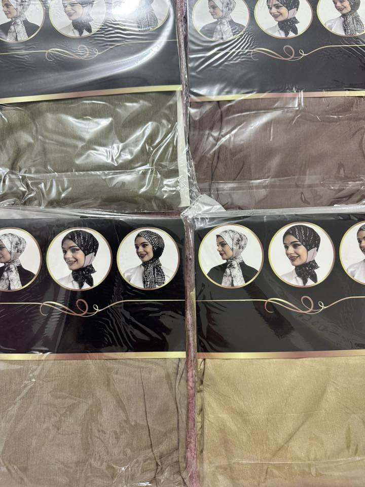 عرض خاص ولفتره محدوده 
حجاب ملتي وي ساده فانيله مع شريط مشجر ستن 
كل٤ قطع ب٥ الالف
للحجز مراسله الصفحة 
متوفر 🚚 توصيل


**إذا كنت صاحب هذا الإعلان وتريد حذفه لأي سبب، رجاءا أرسل رسالة إلى الدعم الفني**