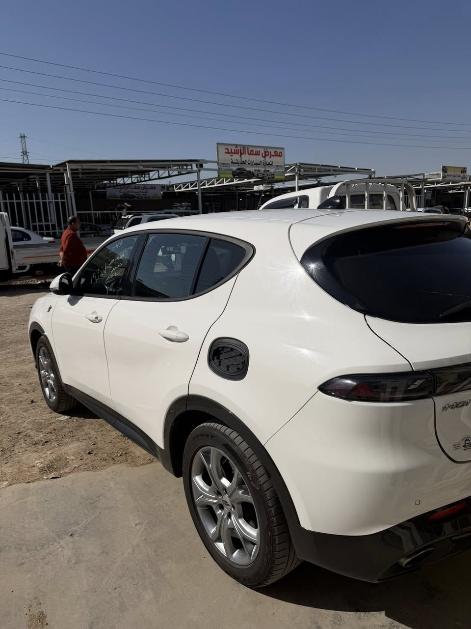 هورنت 2024 ابيض بغداد ب اسمنا 
هايبرد بلك ان بانزين 
حادثها جاملغ وبنيد 
180$ وبيها مجال 
***********
