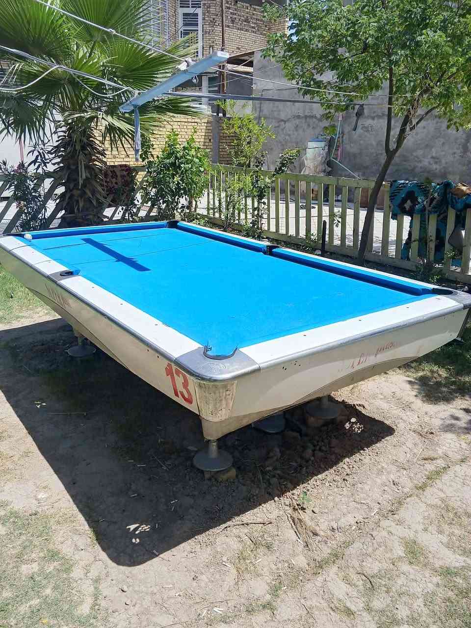 ميز بلياردو ماستر اخو جديد تك شاصي مع سيت طوب اصلي كيوب ومثلث مكان بابل للاستفسار *********** /***********
