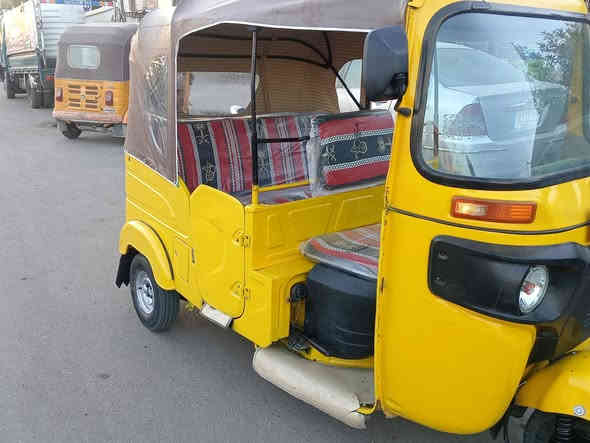 سلام عليكم تكتك موديل 2021مكينه مصبوغه عام جمليه مكينه ما مفتوحه تكتك جديده ما متعوبه وهاذه رقمي (***********)تنوي رقم وسنويه نكليزي بسمي تحميل ذني يوم
