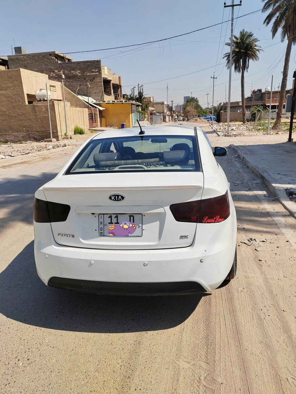 السلام عليكم كيا فورتي ابيض موديل 2010 وارد امريكي رقم بغداد تحويل ثاني يوم ليبل واحد منظومه الوقود سيرفز كامل محرك 2000 دوش فول تحكم ستيرن اشاير بالمري شاشه تاب اصليه كامره خلفيه دواره حساسات خلفيه حاكيه بلوتوث اتصال كير اوتماتيك جام كهرباء كشافات اماميه سنتر لوك دوشمه عامه كير محرك مكفولات تبريد تدفئه شغالات صدر فاتحه جديد تخم تاير سياره جاهزه نصبه فول وتخبل بيه صبغ بدون دواخل والسونر مرفق عارضها ب90$   وبيها مجال مكاني بغداد ابوغريب ***********
             ***********
حجي مهدي طوز, صلاح الدين
