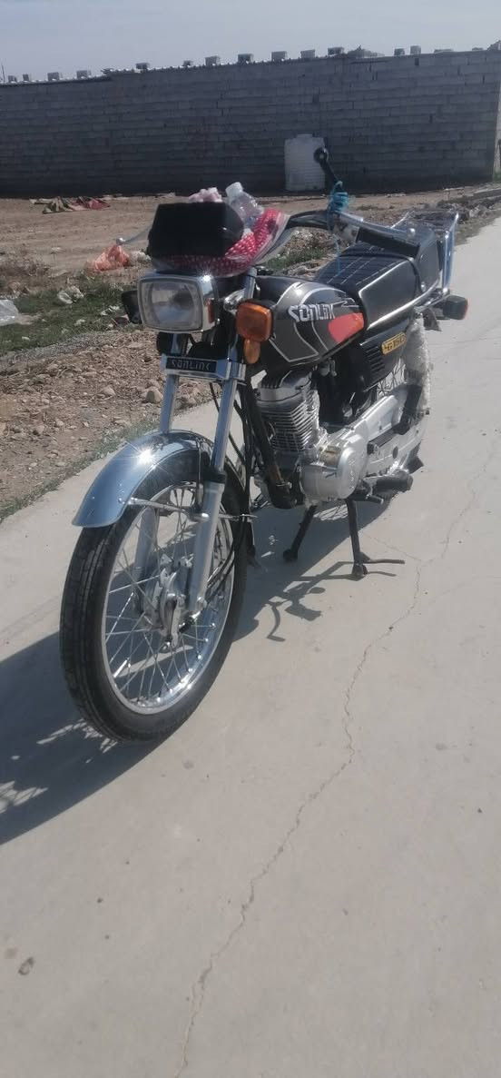 اسلام عليكم دراجه للبيع نامه السعر 575بيه مجال استفسار عل رقم ***********
