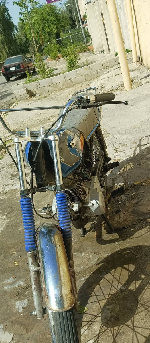 ماطور بارت 99999شرط مكينة خرسة
بس ينغسل السعر 250 بي مجال قليل مستعجل على بيعتو


**إذا كنت صاحب هذا الإعلان وتريد حذفه لأي سبب، رجاءا أرسل رسالة إلى الدعم الفني**