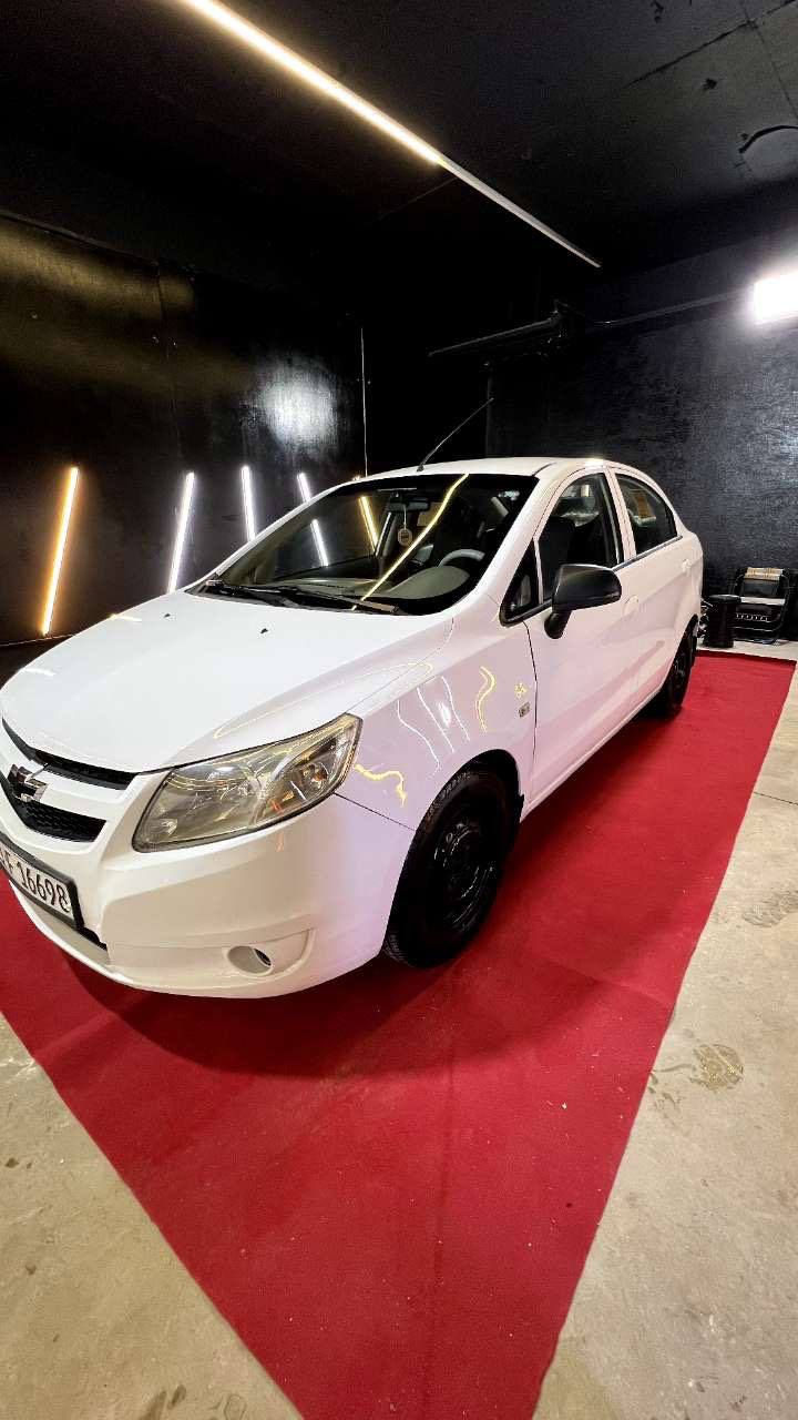 شۆفلێت ساڵ مۆدێل ٢٠١٢ سەیارەکە زۆر پاک و جوانە گێر عادی و چوار جام کارەبایە سەیارەکە بێ بۆیاخ بێ دەعم و لێ دراوی سەتەوی تازەیە گێر و مەکینەو یەشەرت ڕۆیشتن  km١٤٠ هەزار 
ناونیشان :سلێمانی 
ژمارە موبایل :***********
نرخی :٦٥ و کەمێک مەجال السليمانية, العراق
