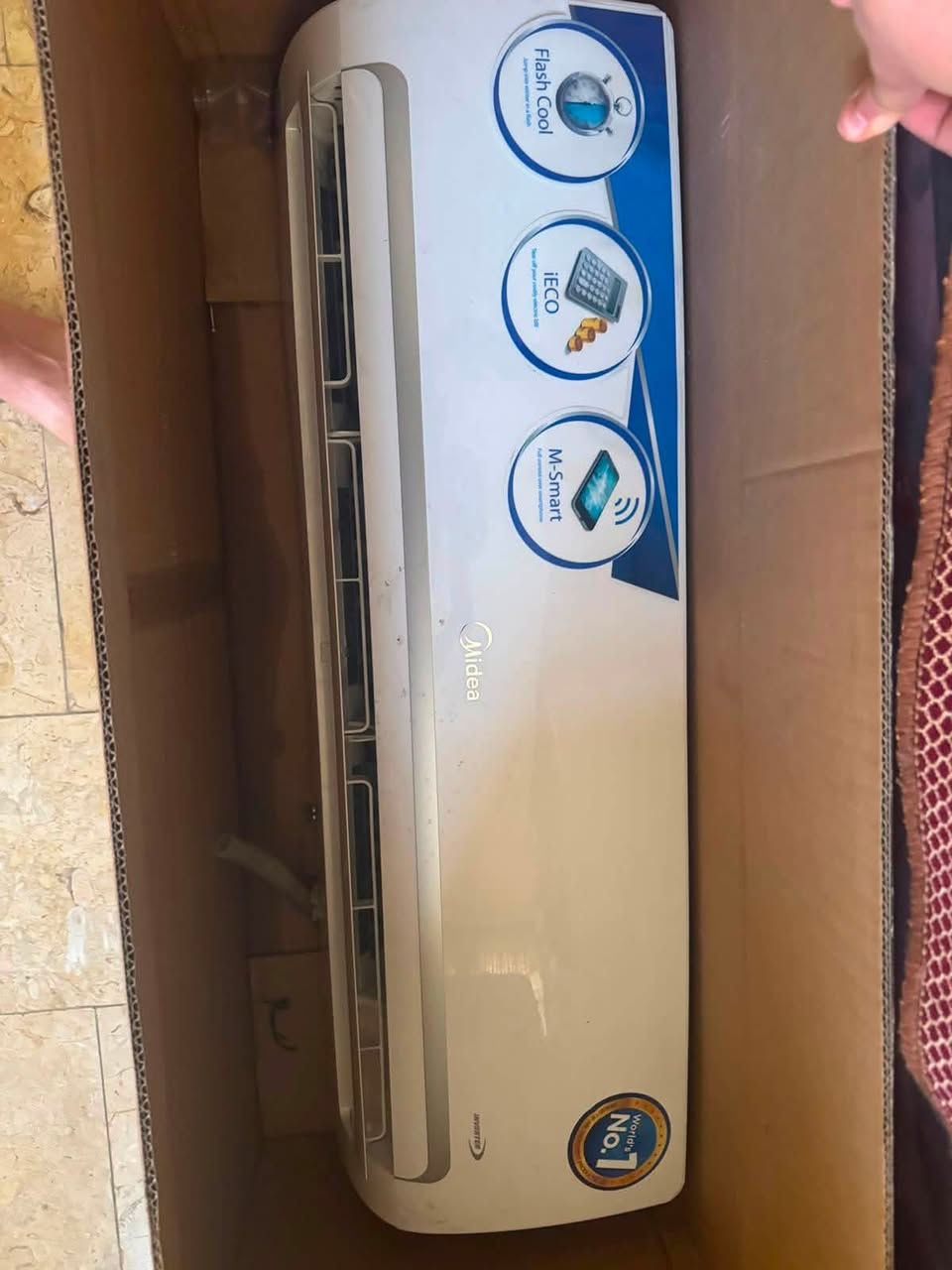 السلام عليكم
سبلت 1طن انڤيرتر. ميديا للبيع 
السعر 250الف 
***********
