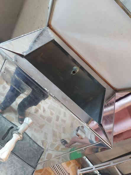 برادات للبيع كلمن وسعره الاستفسار الاتصال بي واتساب 
***********
