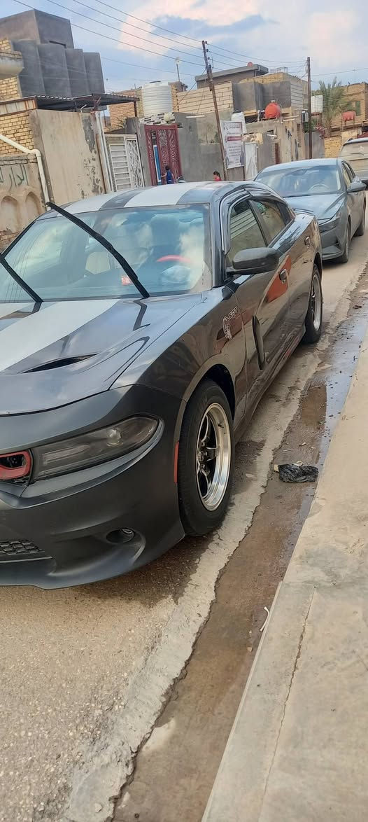 سلام عليكم جارجر لبيع 20019 سياره فئت جيتي 3600 ظرر سياره جاملق وبنيد فقط دبديل سياره بسمي مكينه وكير خير من يم الله مكان ناصريه سعر 190 وبيها مجال ***********
