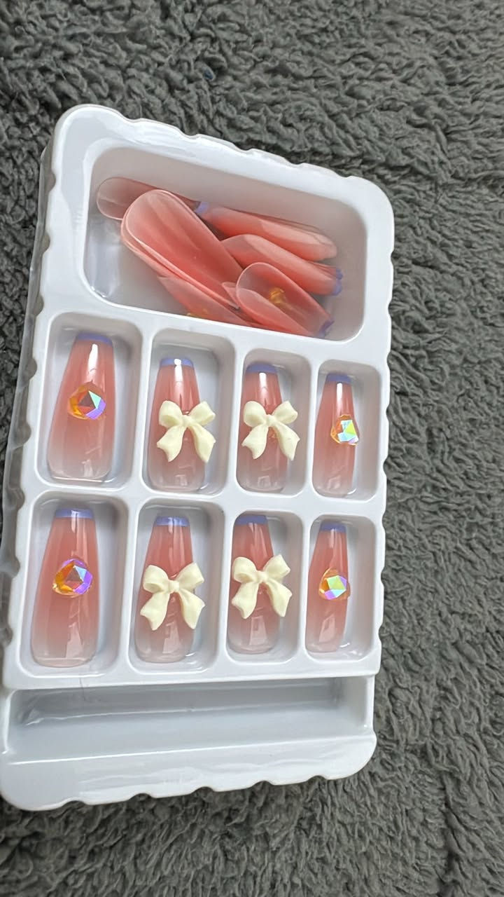 اخر قطع علاضافر تجي ٢٤قطعه مشكل ساده واكرلك  وياها لاصق سعر القطعه الف ونص تخفيضات


**إذا كنت صاحب هذا الإعلان وتريد حذفه لأي سبب، رجاءا أرسل رسالة إلى الدعم الفني**