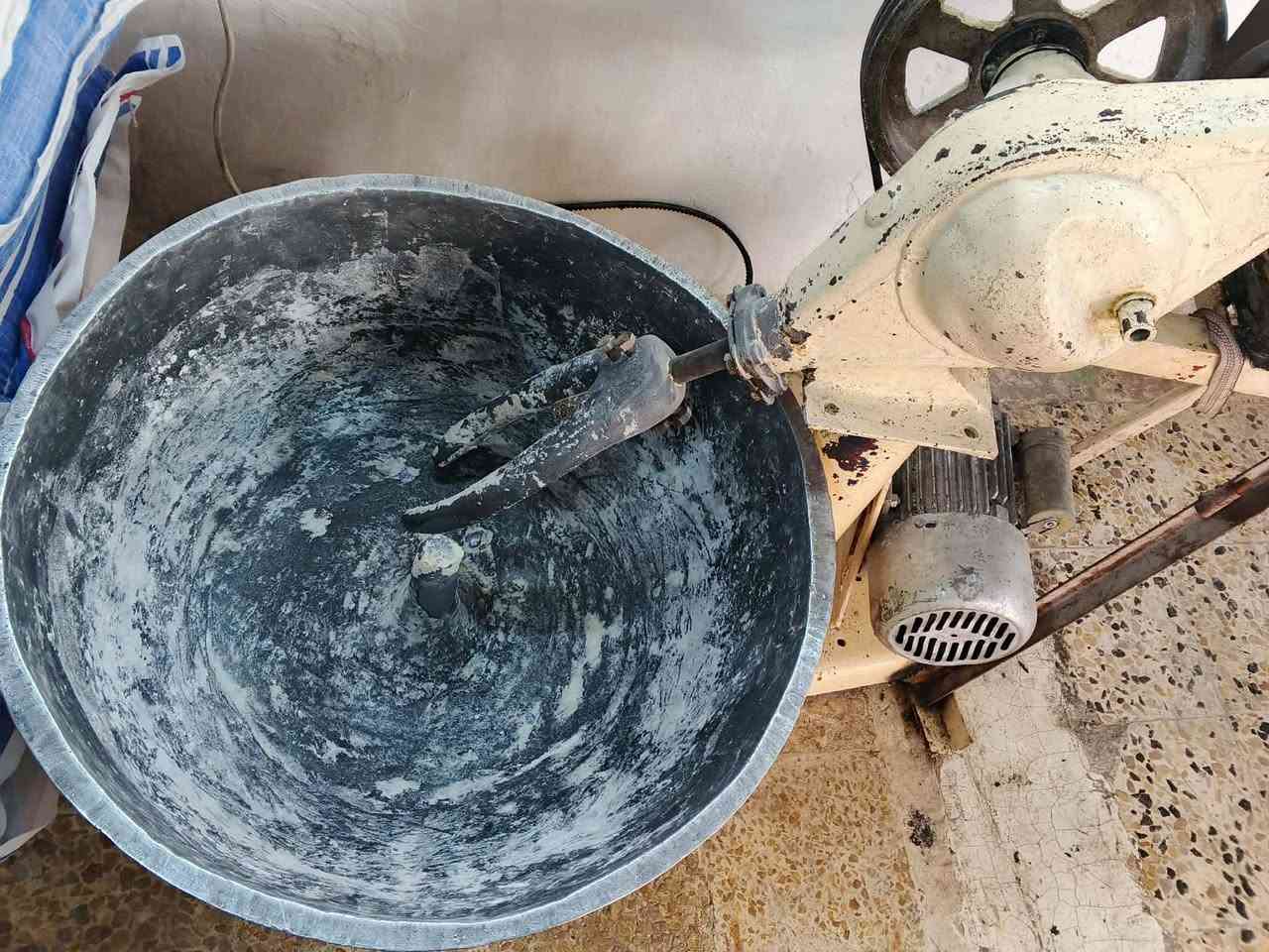 السلام عليكم عجانه للبيع حجم كيس شرط النظافه السعر 400 الرقم ***********
