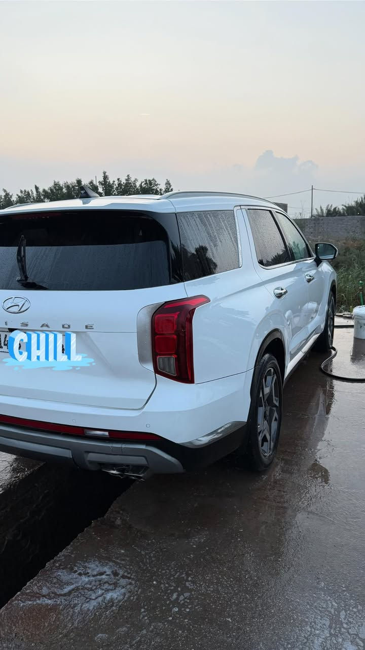 بلسايد موديل 23 فوول  داخل اوف وايت بدون ايرباك رقم جديد
بصره بأسمي السياره جاهزه من كلشي ضربتها سطحيه كلش بنيد وجاملغ  البنيد راجع نفسه والدعاميه كبس الايرباك سليم
للتواصل ***********
