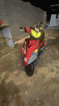 سلام عليكم ثعلب للبيع مكينه مكفوله كهربائيات كلهه شغاله نقصهه بس القبق مال بنازين يشتغل وكيلو متر واكف والبقيه كله شغال السعر  ٥٠٠ وبيهه مجال مكانهه حي اور 
***********
