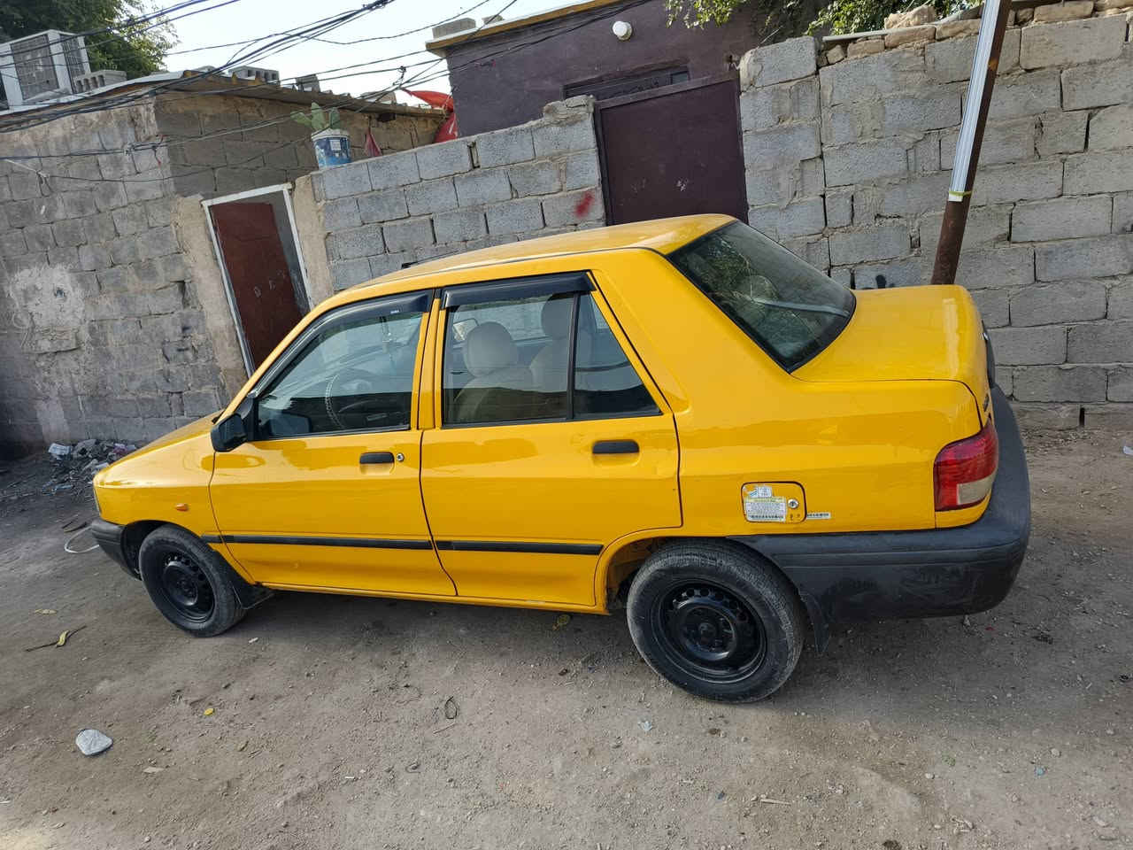 سايبه موديل 18 السياره جديده مصفره هيه و غرامات جاهزه مكينه و كيره و حداديه و تخم تاير بيها جاملغ خلفي صبغ فقط اثر دحجه مكان السياره كربلاء السعر 45 ***********
