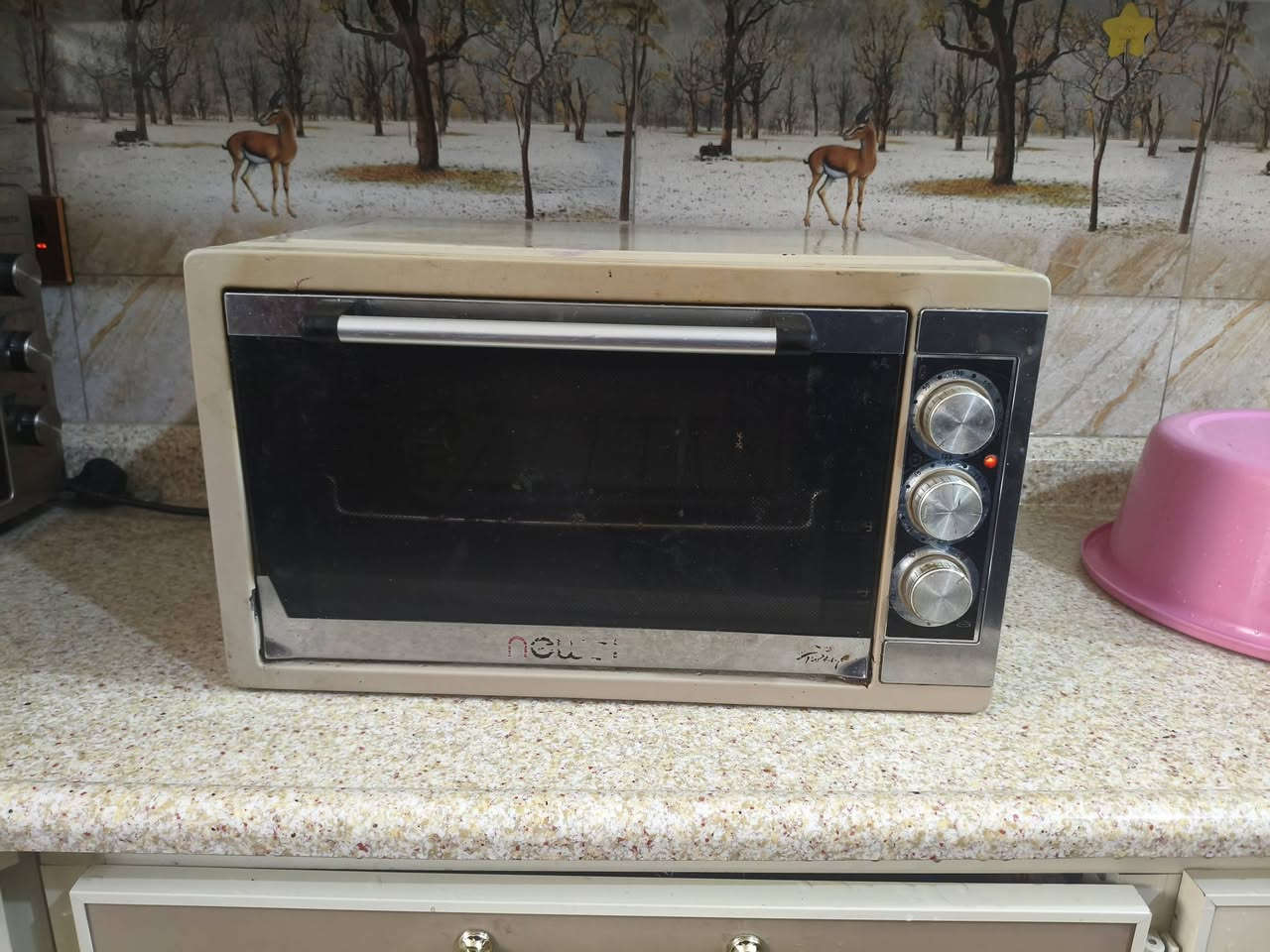 متاح صوبه كهربائي منضر نقص شمعه فقطب35الف صوبات كهربائي عدد 2الوحده ب15الف اوڤن بس الباب مالته مامأثر عليهب30الف كلهن شغلات مثل ماوضحات بالصور كربلاء أمن الداخلي ***********
