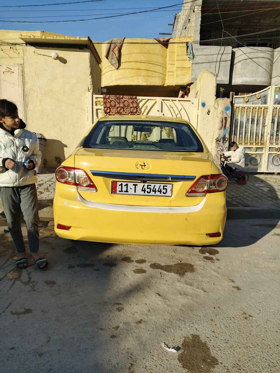 السلام عليكم 
كورلا للبيع موديل2009 محدثه 13 وارد امريكي 
السياره باسمي رقم نكليزي  تبريد ثلج 
كير ومحرك مكفول 
دوشمه+كاعيه جلد
باتري جديد ويل كب جدد 
تايرات نضاف 
سياره كشرتها نضيفه
مكان بغداد الشعب 
اتصل واتساب 
سعر 87 وبيها مجال للشراي واتساب 

*********** اتصال واتساب 
مكان بغداد الشعب
