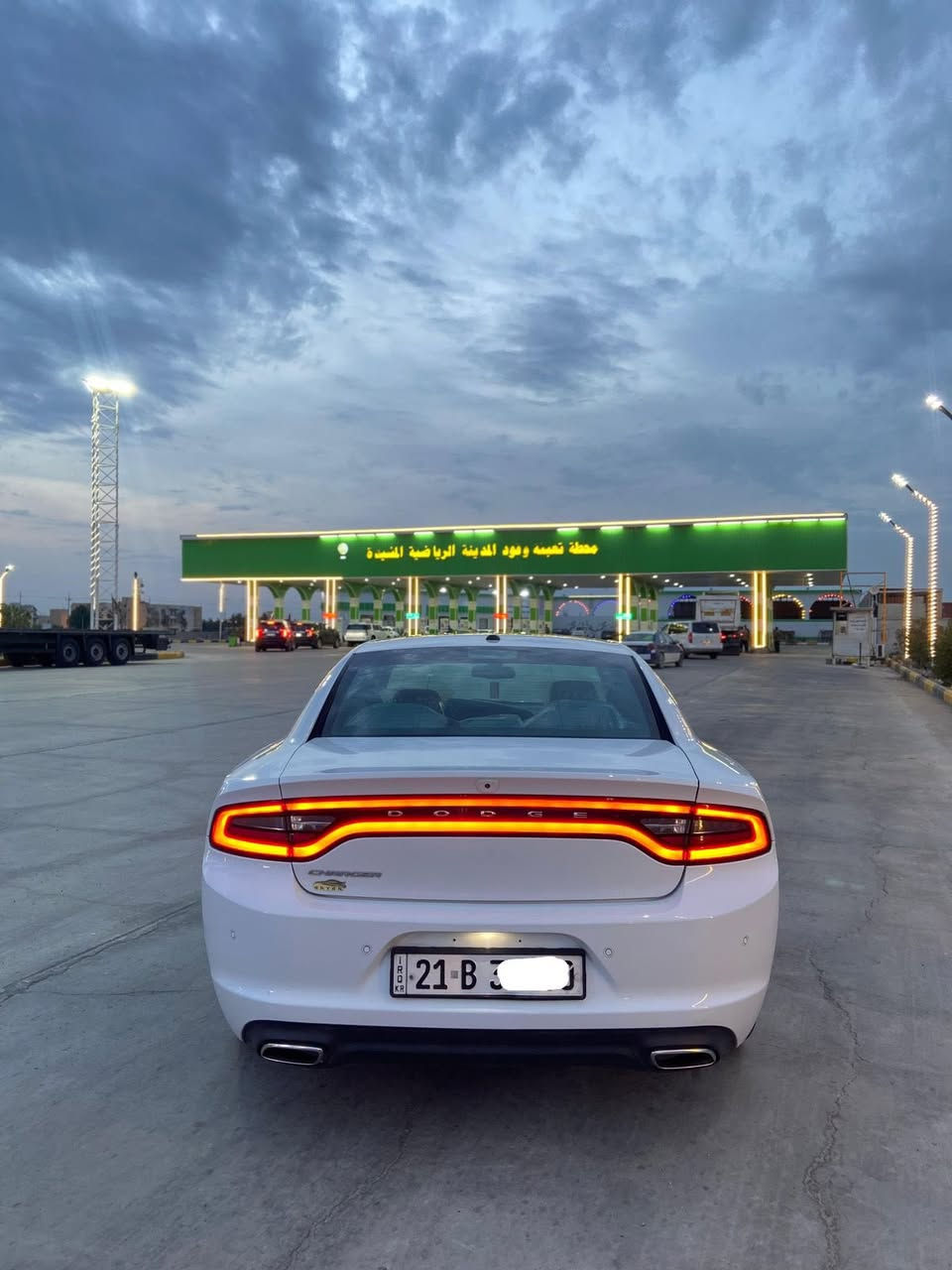 السلام عليكم
جارجر موديل 2019
رقم شمالي جديد سنويه وهزه جدد
كندي. كلين مواصفاتها SXT معروفه 
محرك 3600.  تو ويل جاهزه تبريد كير محرك حداديه تخم تاير.  ماشيه 49m 
مكاني البصرة
شراي يخابر ع رقم

***********
