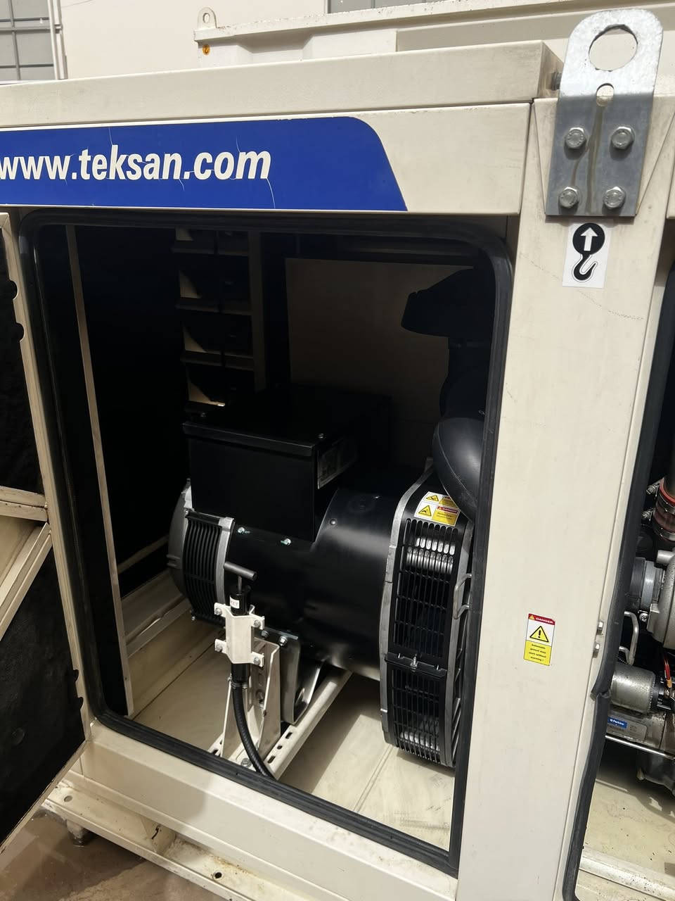مولده بيركنز 80 kv
كاتم teksan

مولده حلوه كلشي بيهة بلادي ماملعوب بيهة ومامفتوحة شرط الفحص استعمال شخصي وعلى ايدي 

للاستفسار ***********
