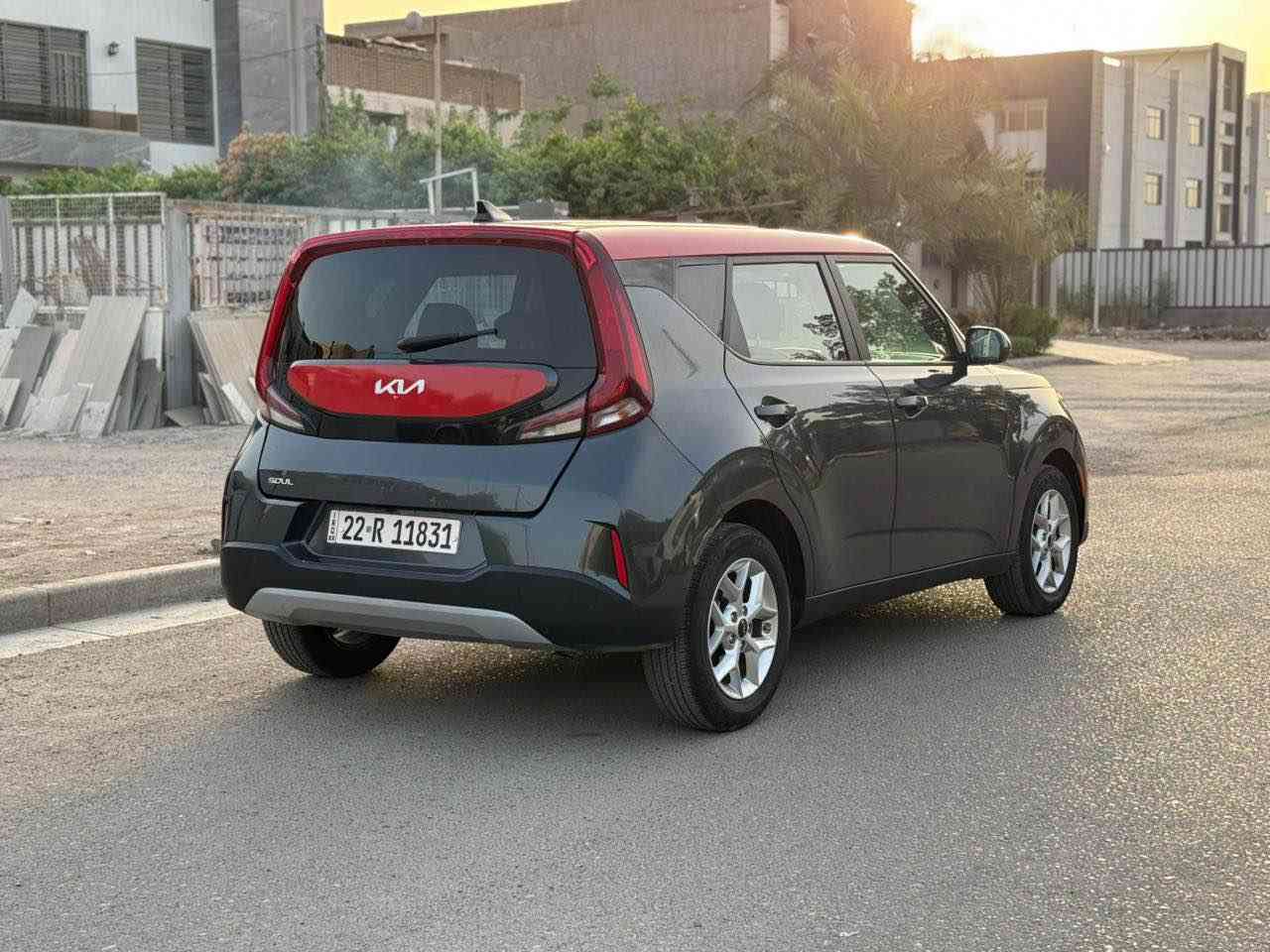 كيا صول موديل 2023 
لون فيلي دخول جديد
رقم اربيل جديد تحويل وكالة حاضر 
 محرك 2000 دوش 
كير at
موصفات 
 نضام سبورت رادارات امامي خلفي
 كامره دوره شاشه موصفات حلوه 
حادثه كما موضح بل  الصور 
جاملغ امامي ايمن وجاملغ خلفي ايسر وشبر بل بنيد 
للتواصل ***********
السعر 148$$$ بغداد, العراق
