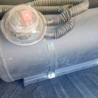 منضومة غاز مال سيارة للبيع حجمها 60 لتر استفسار 07815649854