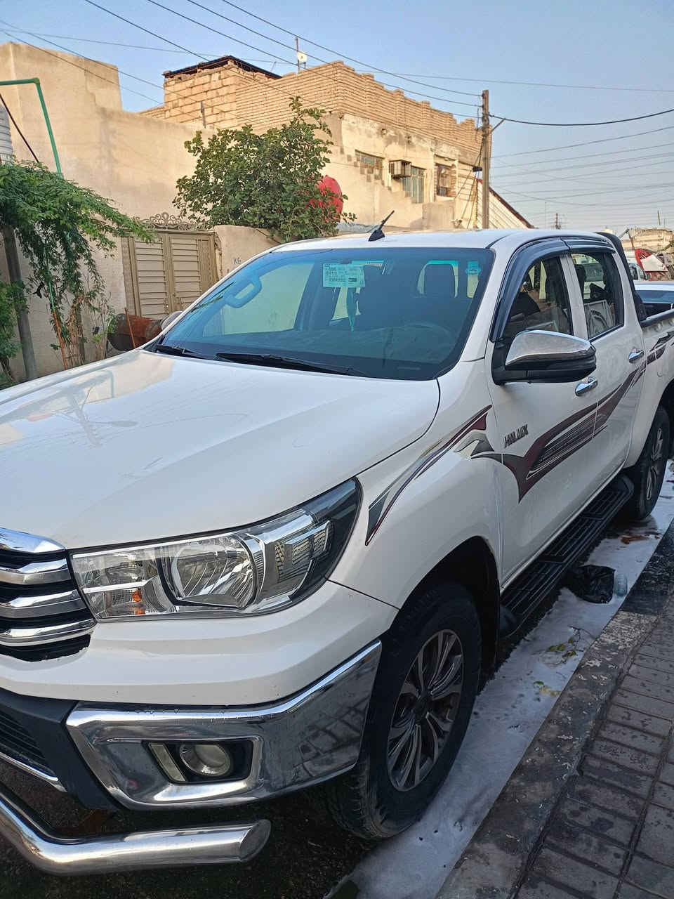 السلام عليكم بيكم للبيع 2018 مبدل بيها بنيد بس الباقي مكفول المكان البصره السعر 245.   ***********
