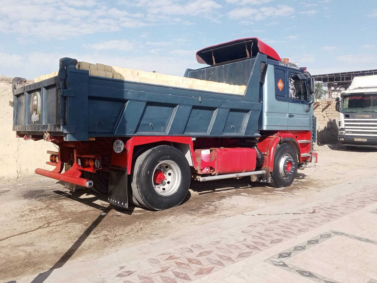 يوجد طابوق سماوة وطابوق الاصلاح ناصرية بسعار مناسبة ***********
