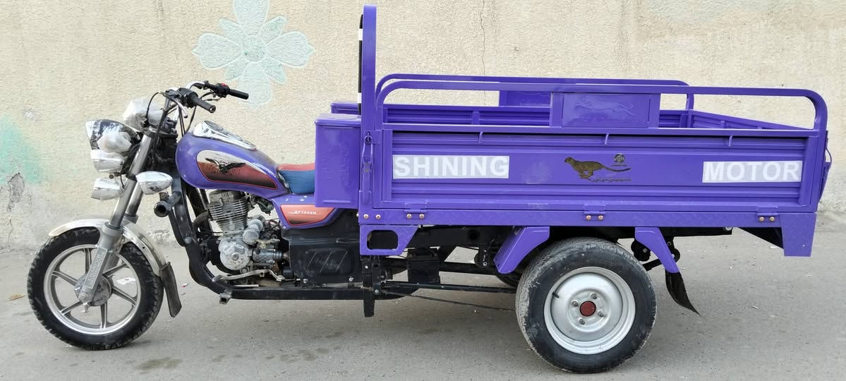 السلام عليكم ستوتة اللبيع صقر موديل 2023 السعر مليون وستمية وخمسين سلف هندر كهربائيات شغالة اوراق اصولية معرض البلال شرط الترقيم مكاني بغداد مدينة الصدر هاذه رقمي ***********
