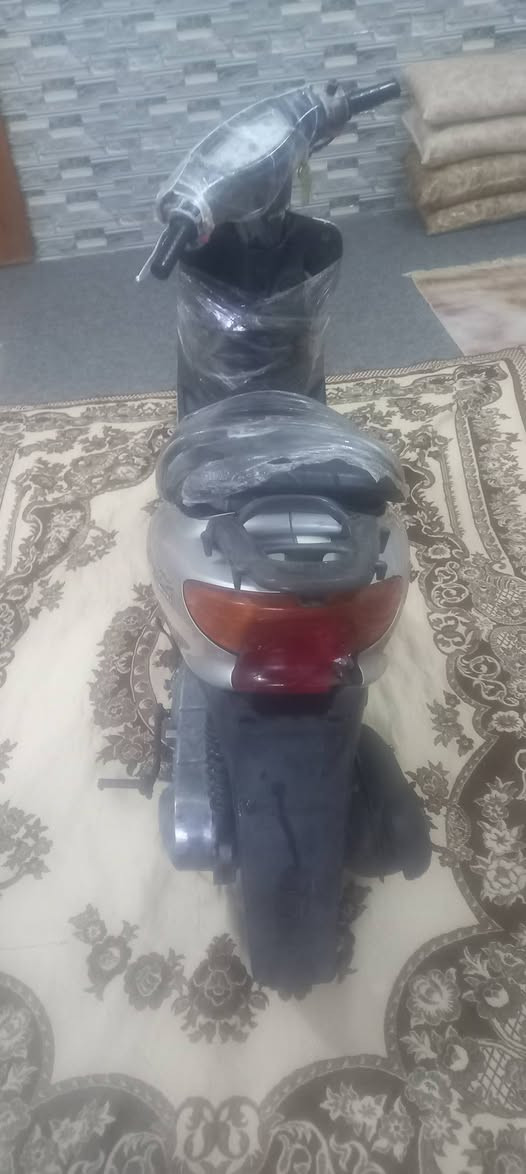 عصفوريه دراجه شغاله خير من الله السعر ١٦٠ بغداد الشعله ***********
