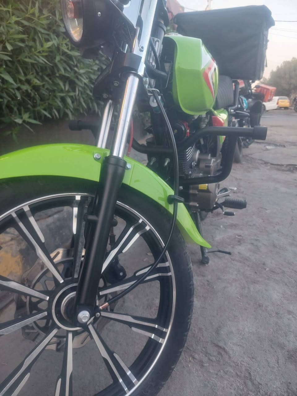 دراجه شاينك مديل 2023 صالي 5 اشهر من نزلتهة  زيرو دراجه مرقمه رقم بغداد نكليزي تحويل ثاني يوم  بكاني بغداد شعله راسلني ولساب وتدلل
***********
