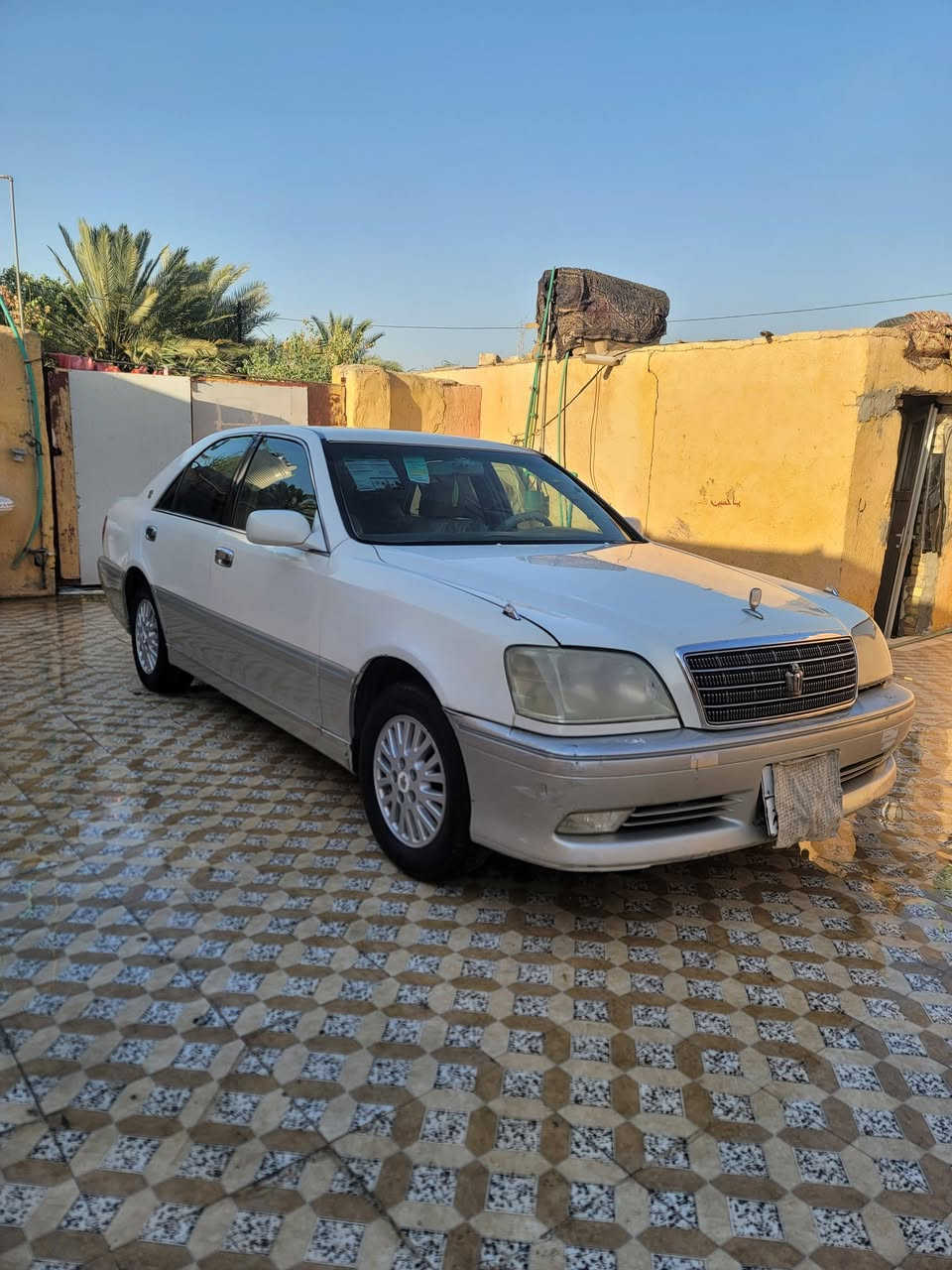 السلام عليكم ملكه للبيع  اكرستال اربع دكم امتومه طبق الصل مكينه بي فور الحجم الكبير السعر(31) او بيهه مجال مكاني ناصريه التصال اعله هاذه للرقم ***********
