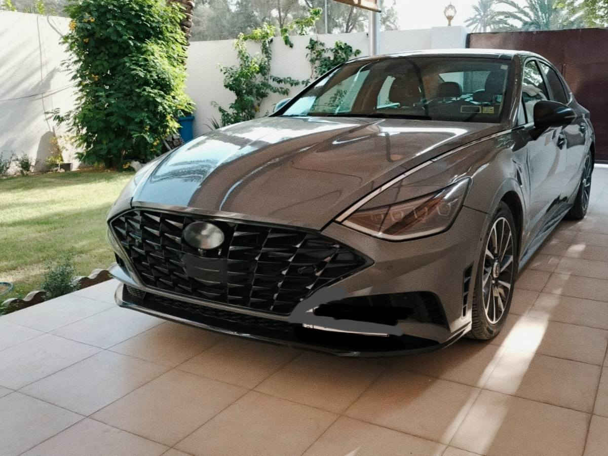 السلام عليكم سوناتا 2022 لمتدد LIMITED اعله فئة Vib
ماشيه 56 الف كيلو حقيقي فقط قابل للزيادة
ضرره طخات بلجاملغات وشخط بابين جهة يمنة أثر التحميل ومرشوش بدون دواخل ولا ايرباك صور الحادث بلمنشور ابيع بسعر مصبوغة حزام
لون اسمنتي مميز 🩶
رقم بغداد حره بسمي تحويل مباشر
خمس وضعيات قياده ✈️
بصمات + داتاشو ع زجاج امامي + بانوراما + 5 كامرات + رادار جانبي امامي مانع تصادم + حساسات + شاحن لاسلكي + شفتات ستيرن + شاشه كبيره + كشنات جلد كهرباء + كير لمس + ركن وتحريك سياره بلبصمه
بعد بيه هواي موصفات
بدون اي نقص جاهزه والحمدالله
مكاني بغداد حي الجهاد 
السعر 153$ مع مجال بسيط جدا حك الجية
للتواصل ***********
