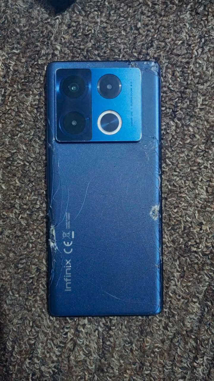 انفنكس نوت 40 برو ذاكره 256 عشوائية 12+ مكسور ضهر فقط بيع أو مراوس مكاني كربلاء حي العباس كربلاء, العراق


**إذا كنت صاحب هذا الإعلان وتريد حذفه لأي سبب، رجاءا أرسل رسالة إلى الدعم الفني**