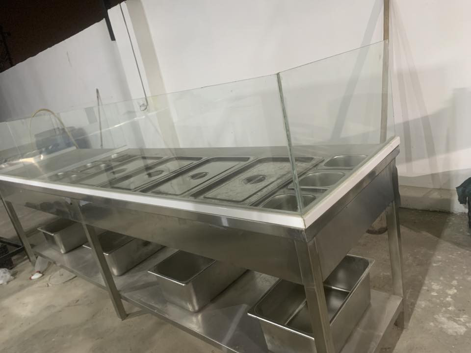 السلام عليكم
للبيع حماية مطاعم 3 متر 4 عيون غاز مستعملة قليل كلش نضيفة مع كامل ملحقاتها سعرهه 500 الف
وشواية دجاج غاز هم نضيفة كلش استعمالهن قليل حيل سعرهه 750 الف
مكانهن تكريت
***********
