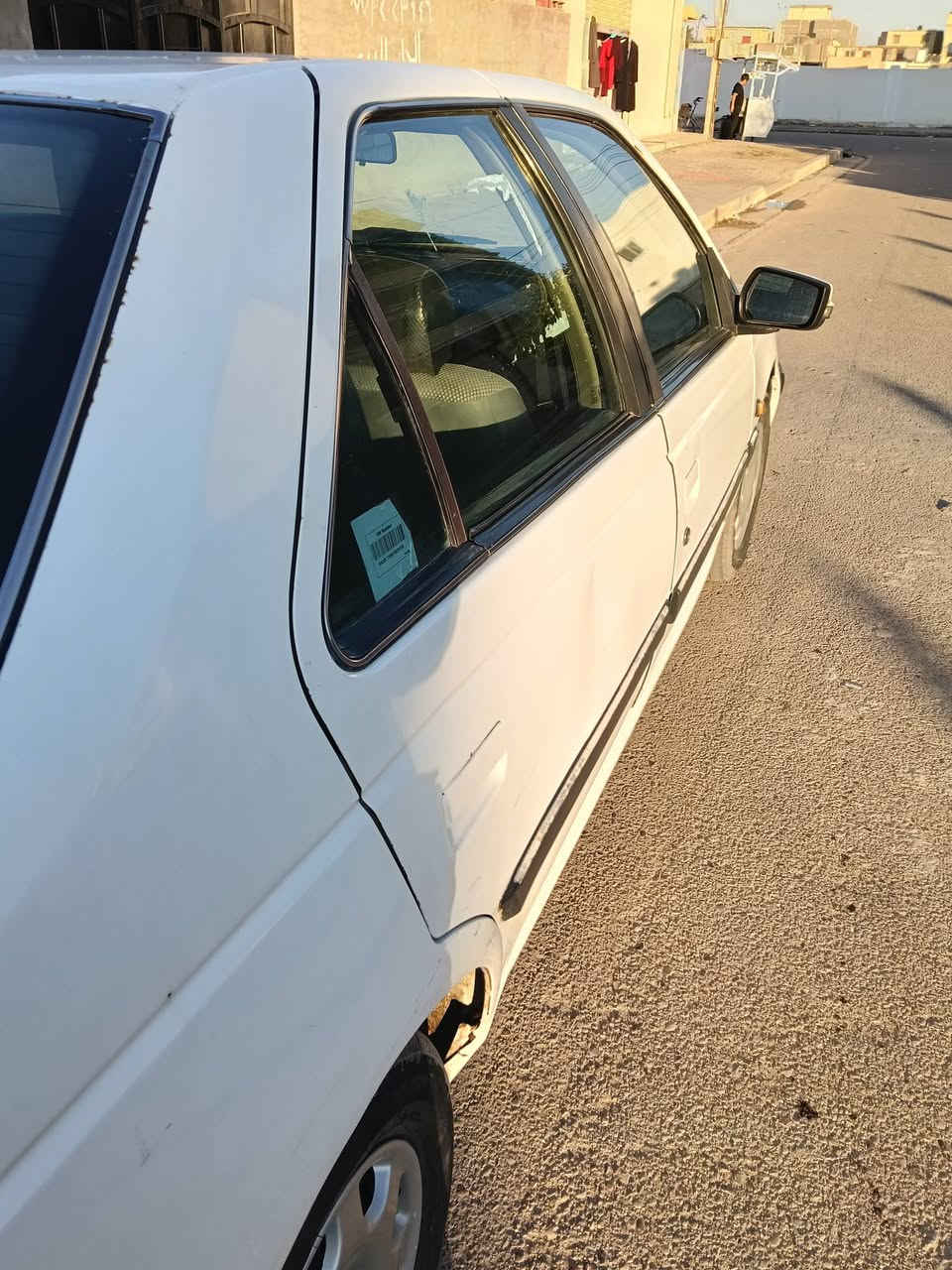 سلام عليكم بيجو بارس موديل 2011 سيارة جاهزة رقم بغداد المكان كوريش قرب اقواس بغداد قرب علوت رشيد تحويل شرط سعر 47 ورقه رقم الهاتف ***********
