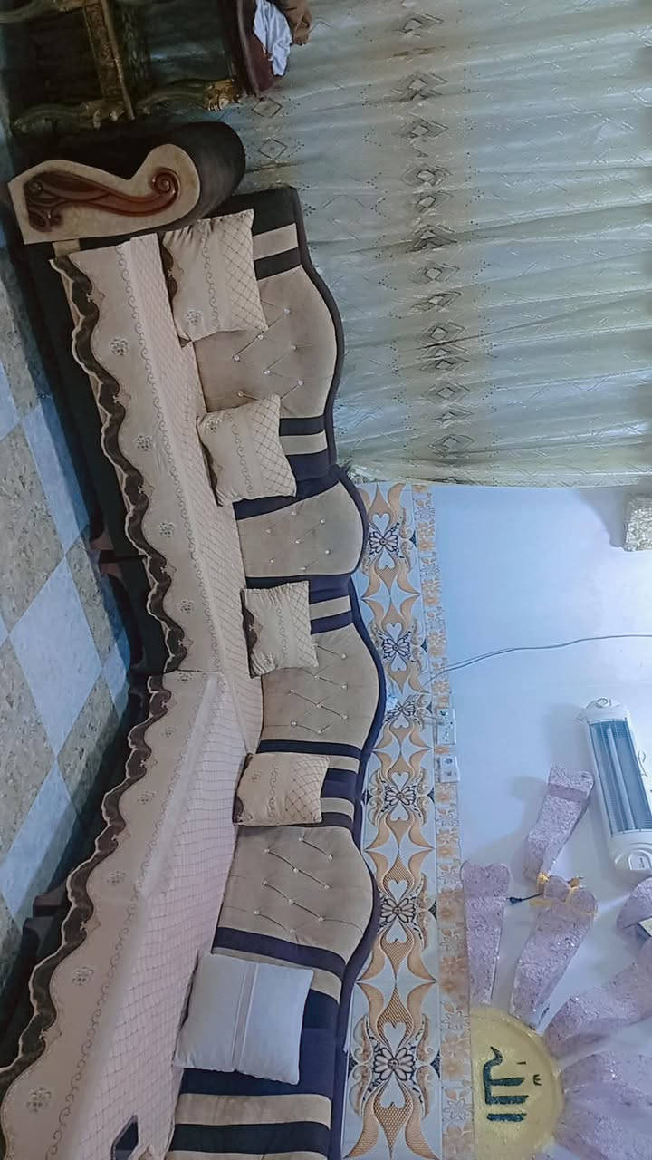 قنبات تركي 
بيع مستعجل 
7 امتار 7 قطع 
السعر 140 بي مجال بسيط 
العنوان موصل حي السماح قرب محطه المشاعل


**إذا كنت صاحب هذا الإعلان وتريد حذفه لأي سبب، رجاءا أرسل رسالة إلى الدعم الفني**