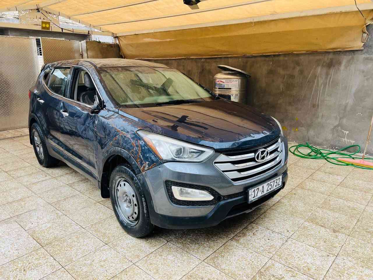 سلام عليكم للبيع هونداي سنتافي موديل 2016رقم مثنى مشروع وطني تحويل مباشر ارقام سنويه جدد اخوان سياره تعرضت لحادث جفيه كلش خفيفه كما موضحه بلصوره ابيع على وضعهه سياره شغاله وتمشي لغود شواصي مكفولات مكينه 2400 مواصفات معروفه مكان السياره بغداد الاستفسار ***********
