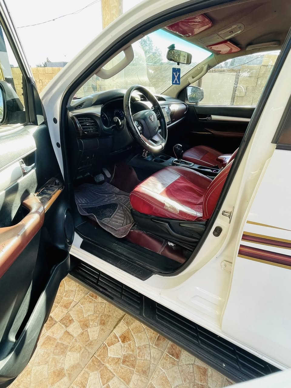 سلام عليكم  البيع او مراوس لاندكروزر هايلوكس فور ويل كويتي  ساير مديل2018مكفوله كفالة عامه من ضربه صبغ وبارد ول تبديل  كير مكينه كفاله برغي ما مفتوح بيه  رقم بغداد سنويه مجدده مشروع وطني   كير اوتماتيك  تبريد فول  حدايه  تايرات جدد برجستون   بانزين سياره  مكان بصره 
سياره لا مشتغله خط مال جناي ابد ما مشتغله ما متعوبه ماشيه170لف  
سعر265  
رقمي ‭0773 712 9516‬
