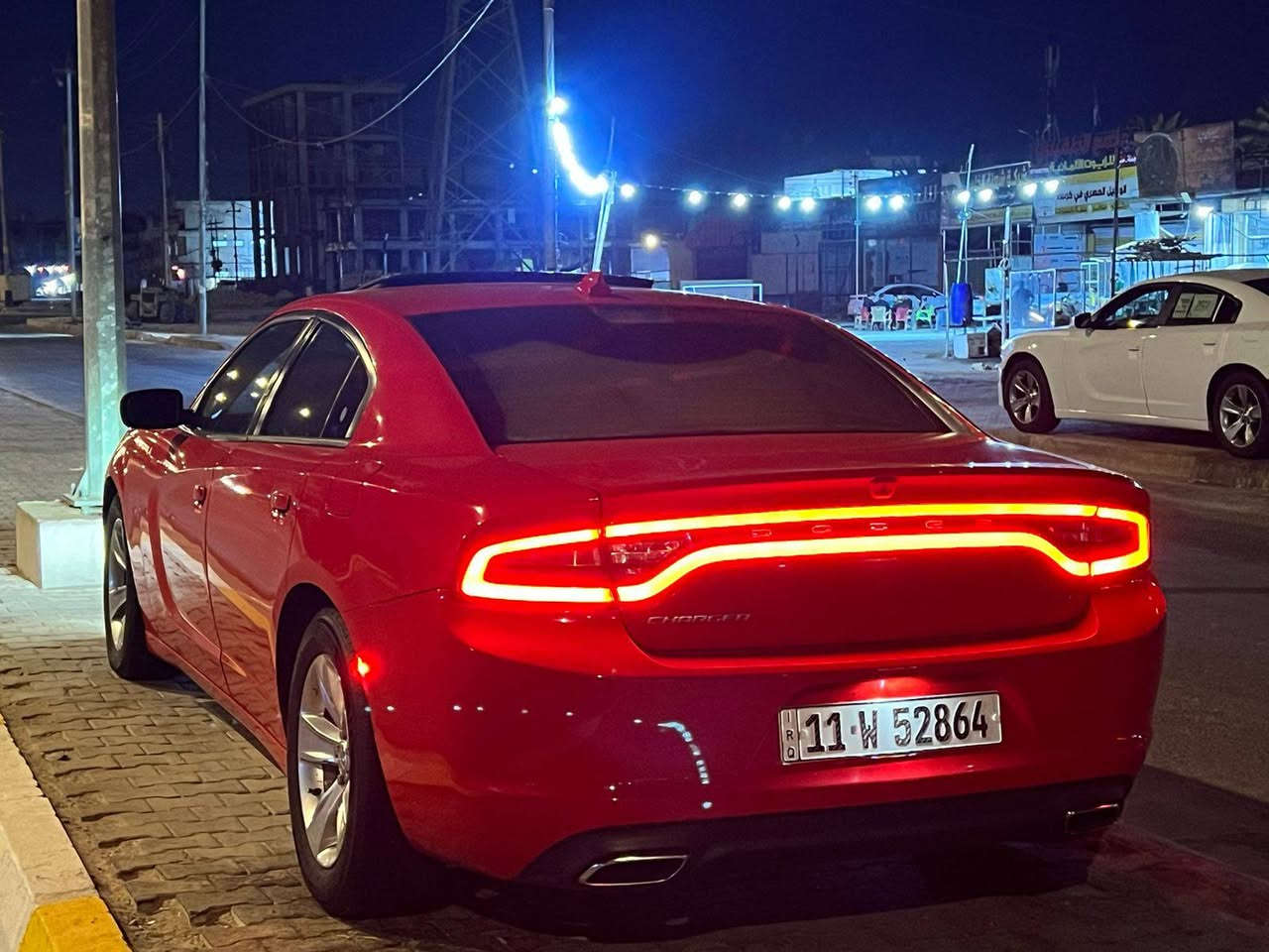 السلام عليكم جارجر 2018للبيع  السعر 225 اوبيهة مجال السيارة بدون حادث قطعتين دبل كود جاملغ خلفي او قبق جنطة او بيهة بخشم الجاملغ الأمامي شوية بارد قليل مامصلح مامبين مكاني كربلاء ***********
