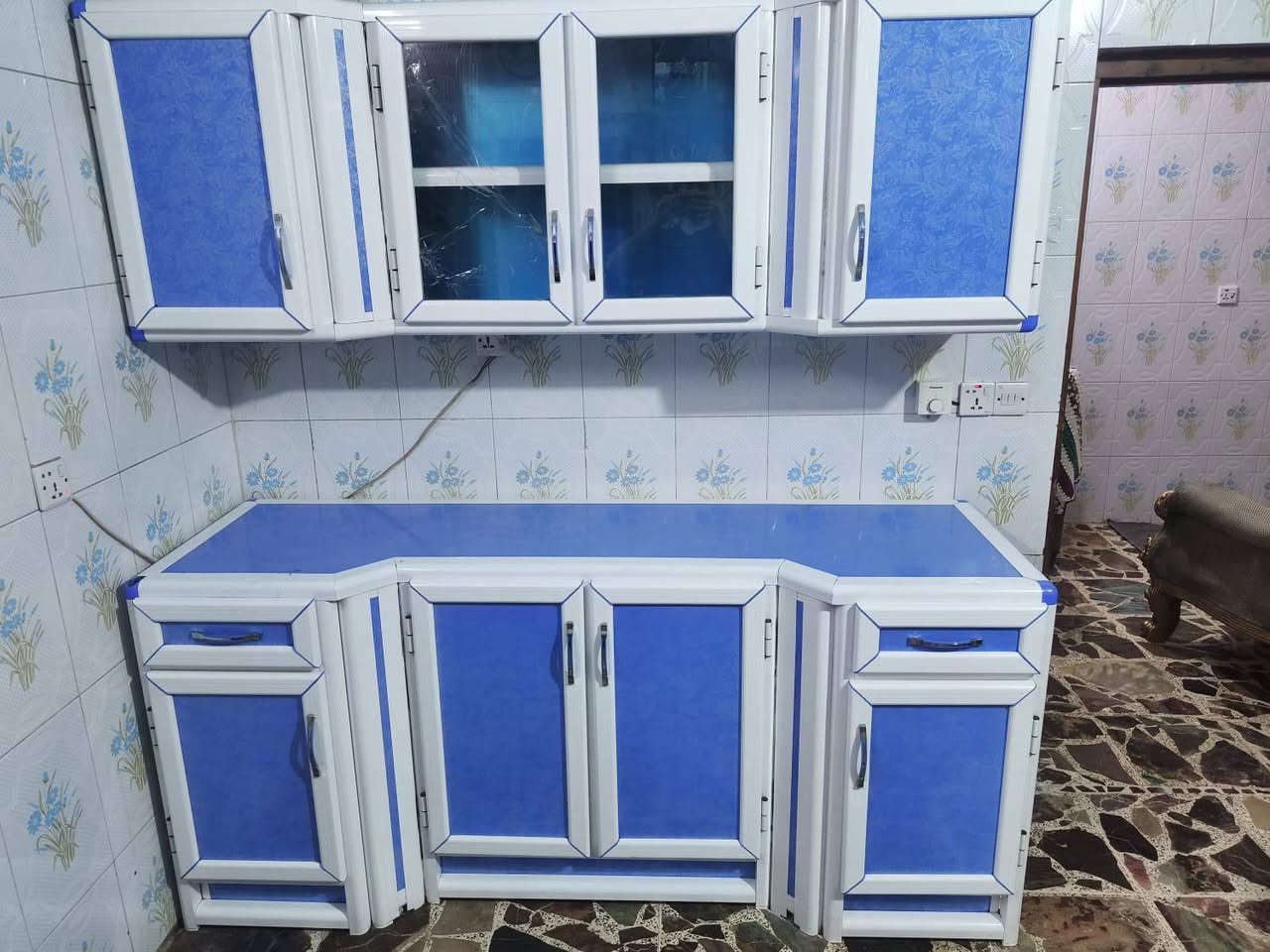 📢 للبيع مطبخ ألمنيوم كامل
علوي + سفلي مع المجلى، لون أزرق وأبيض، بحالة جيدة ونظيف.
جاهز للاستعمال مباشرة.
💰 السعر 325 قابل للتفاوض
📍 الاستلام من المكان
للتواصل خاص.


**إذا كنت صاحب هذا الإعلان وتريد حذفه لأي سبب، رجاءا أرسل رسالة إلى الدعم الفني**