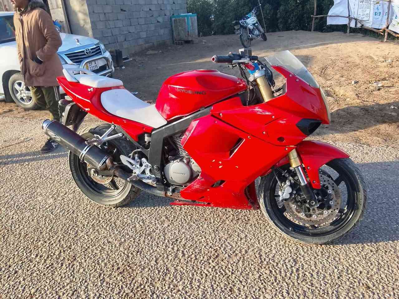 السلام عليكم بطحه للبيع الموديل 2015 كفاله عامه منفيه السعر مليونين وبيها مجال بابلم الحمزه الغربي استفسار رقم ***********
