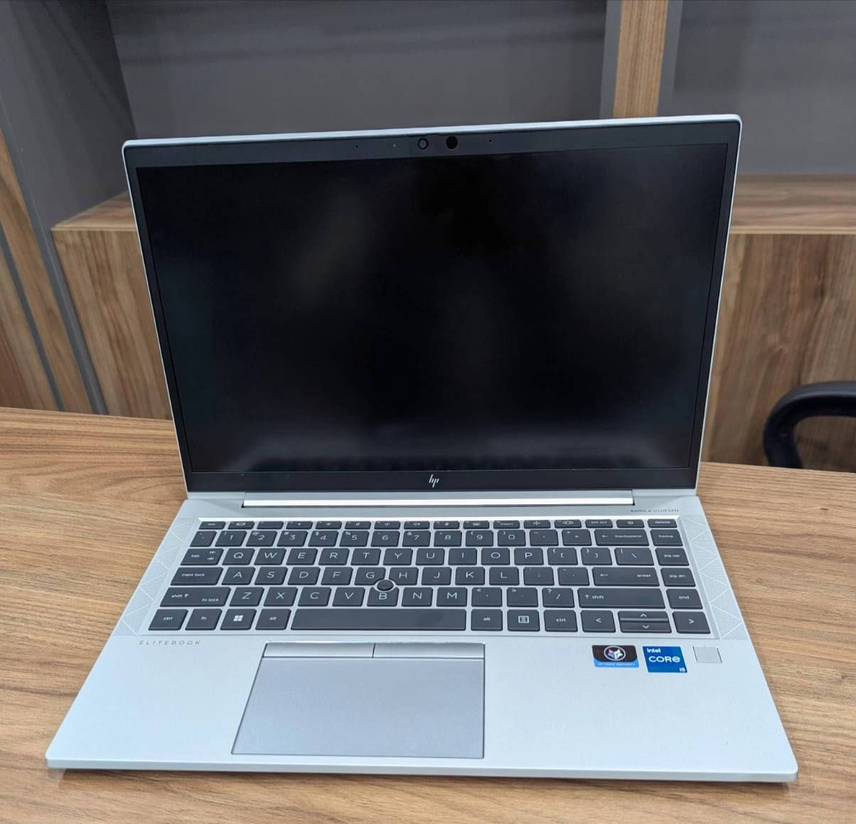 لابتوب جيل ثامن نضافة 90%  هارد256 گيگة رام 8  حجم الشاشة 14 لابتوب سلس جداً 
بلادي كلشي ما مبدل بي  شرط
معة شاحنة // وماوس   كيبورد ضوئي  لمس فلاب 360 درجة بطارية تدوم حتى ثلاث ساعات

الرقم...... ***********
