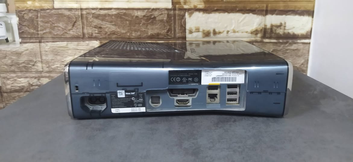 سلام عليكم إكس بوكس360نضيف ويجي معاه جوستك1 الاعاب196السعر120الف بي مجال العنوان كركوك


**إذا كنت صاحب هذا الإعلان وتريد حذفه لأي سبب، رجاءا أرسل رسالة إلى الدعم الفني**