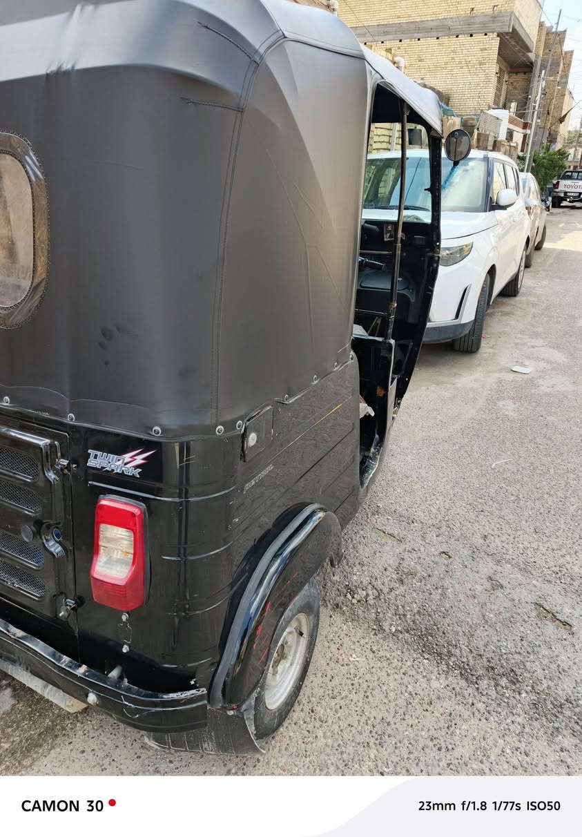 تكتك موديل ٢٠٢٠ للبيع المكان حي طارق الوسط ***********
