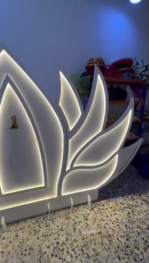 سلام عليكم كوشة للبيع نضيف كلش اليريدهة يتصل على هاذ الرقم ***********
