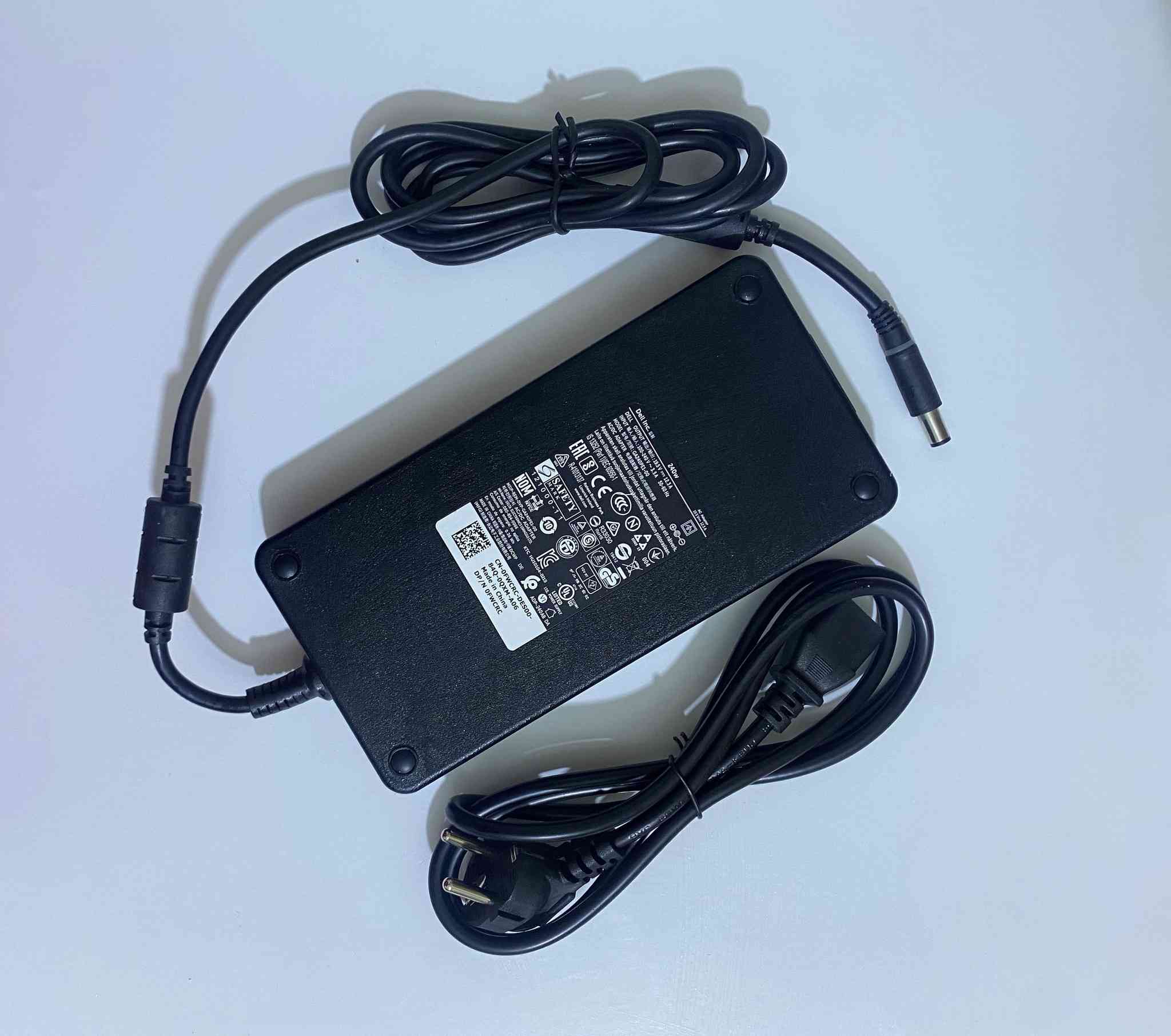 🔌شاحن دل 240 واط
ب30 الف وتوصيل 5🤗


**إذا كنت صاحب هذا الإعلان وتريد حذفه لأي سبب، رجاءا أرسل رسالة إلى الدعم الفني**