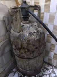 دبة عراقية • قنينة غاز