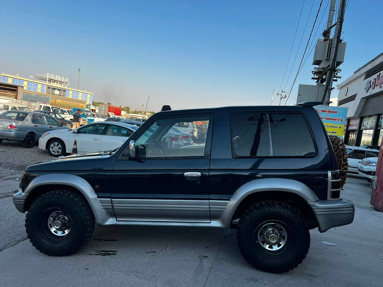 58$ مجال ✅باجیرۆ بۆکس 1994
ڕقم بەغداد سەنەوی تا 2/8/2026 تازەیە
خاوەن سەنەوی لە کەلارە بە شەرتی تحویل و غرامە
ڕۆژی دووەم بیکە بە ناو خۆتەوە 
مەکینەی پرادۆ ٦ پستۆن گێر عادی دەبڵ ئەکسڵ 
عام بۆیاغ لەسەر ساغی بێ مەعجون بێ دەعم و ليدراو
تبرید لەسەر سوچ  بیلاد دیفلۆک 
ئەکسڵ و گیر و مەکینە بەشەرت 
چرکەی دەرگاکانیشی تیا نیە وەک تۆپ وایە
کارەبایی گلۆپێ نەقسی نیە 
ڕۆن و تایەی تازە ناو غورفەی زۆر جوان لایت زینۆن
بلوتوز و ٤ سەماعەی شاز  بە دوای نوقسانی مەگەڕێ

شوێن : کەلار سموود
***********
واتس ئاپ و ڤایبەر
