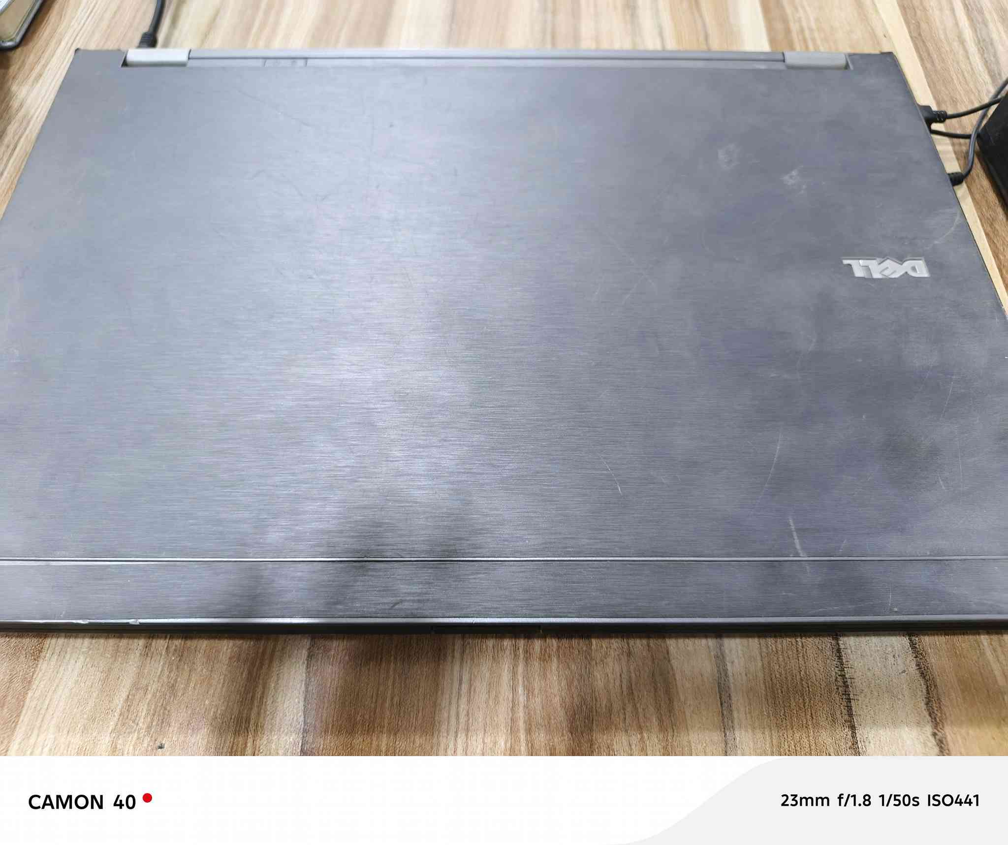 سلام عليكم لابتوب للبيع مكان ديوانيه سعر 150اللف وبي مجال بس بطرايته تعبانه وسماعات طاكات وغير هذني لا يوجد  عطل تفحص قبل لاتاخذه.   متوفر لباجر الصبح غير هيج ينباع


**إذا كنت صاحب هذا الإعلان وتريد حذفه لأي سبب، رجاءا أرسل رسالة إلى الدعم الفني**